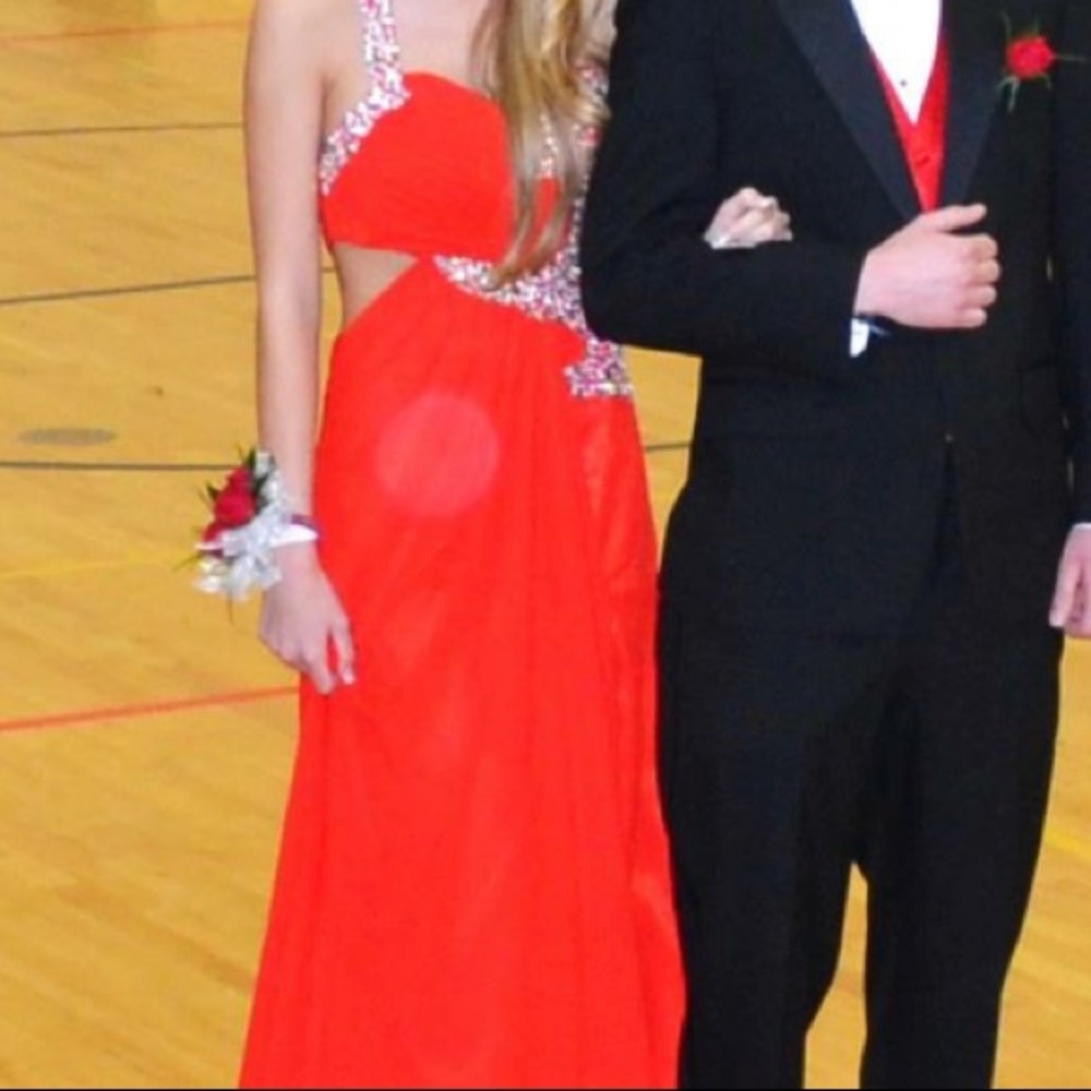 Red Prom Dress - Picture 2 of 6